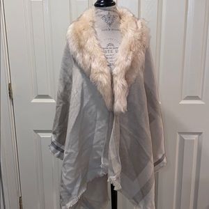 Fur Collar Cape/Shawl